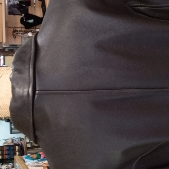 Wilson's leather woman's jacket Large NWOT - Picture 2 of 6